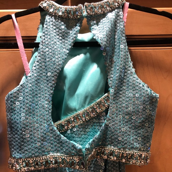 Prom Dress - Picture 3 of 5